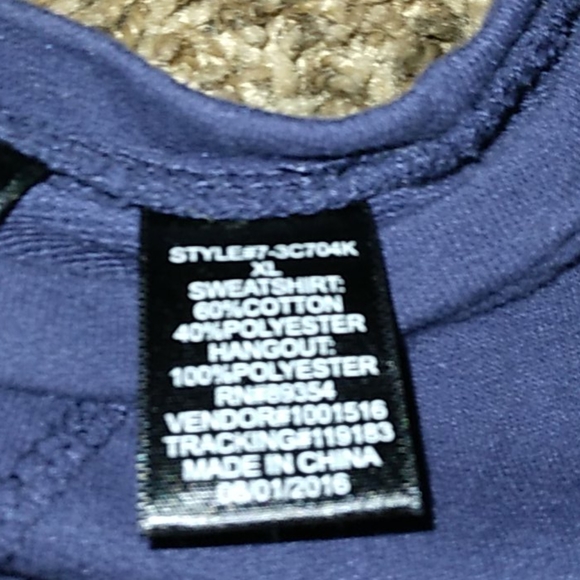 Sweatshirt - Picture 3 of 3